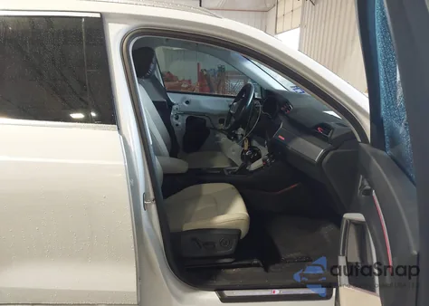 2022 Audi Q3 Premium Plus 45 Tfsi S Line Quattro Tiptronic из США, поврежденный, VIN WA1EECF37N1082010